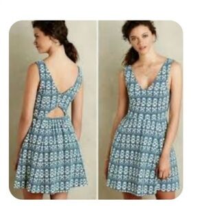 Anthropologie Maeve Blue Green White Geometric V Neck Sleeveless Dress Size 8P